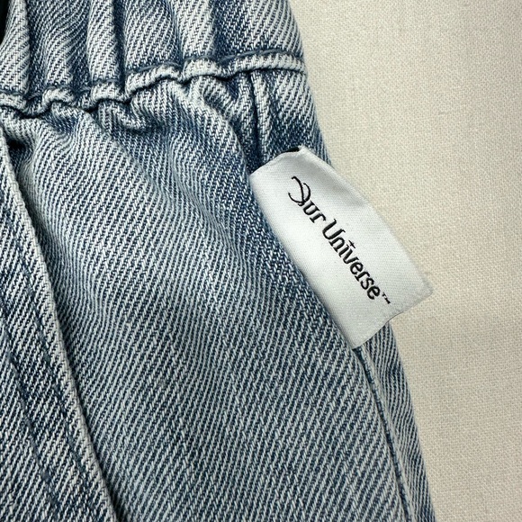 Vintage Disney Our Universe Mickey Mouse Denim Shorts Size L - Picture 8 of 11